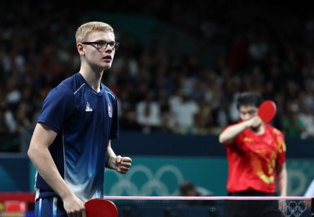 支球队在场 支球队在场